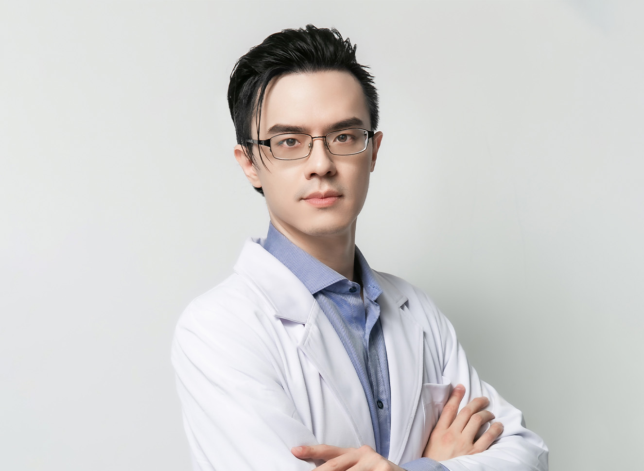 魔女電波：結合AI與3D導熱技術的微侵入式美容新選擇